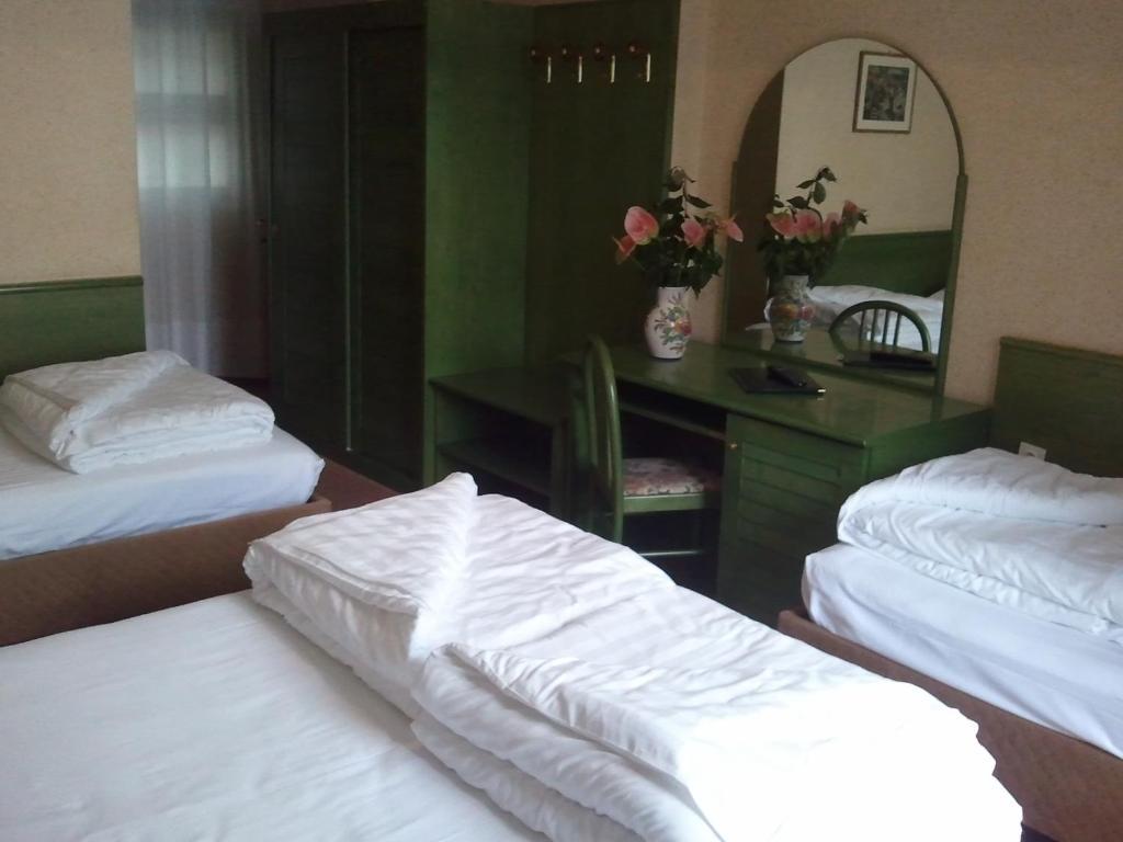Hotel Caribe - Garda Lake Collection Brenzone sul Garda Szoba fotó