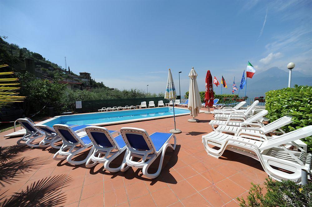 Hotel Caribe - Garda Lake Collection Brenzone sul Garda Kültér fotó